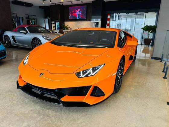 LAMBORGHINI HURACÁN 5.2 V10 GASOLINA LP 640 EVO LDF LAMBORGHINI HURACÁN 5.2 V10 GASOLINA LP 640 EVO LDF